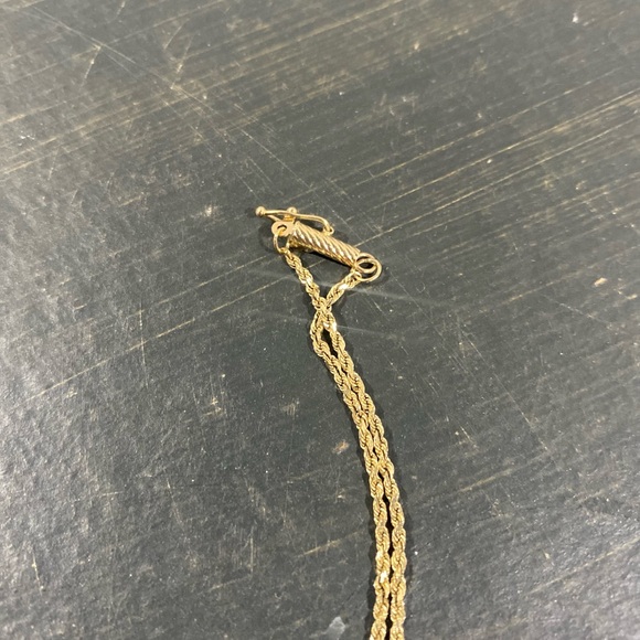 Gold Minimalist Cross Pendant Necklace - Picture 8 of 8